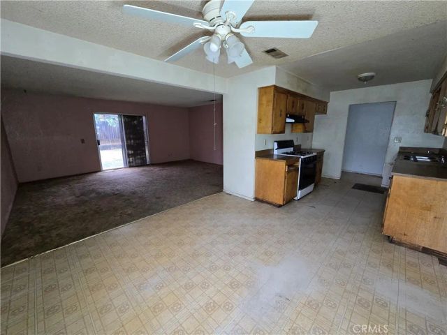 1405 Sonora, Madera, CA 93638