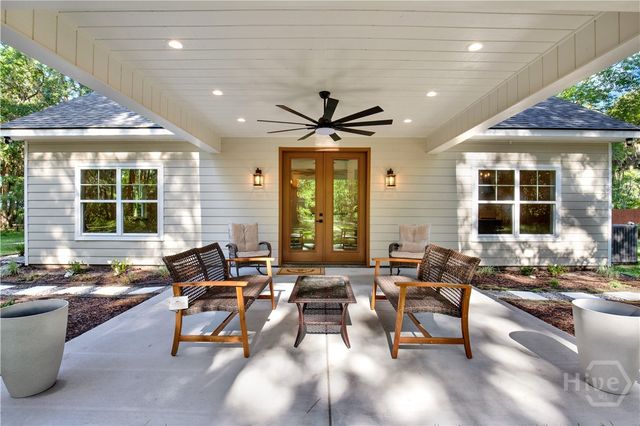 45 Dutchman's cove Road, Midway, GA 31320