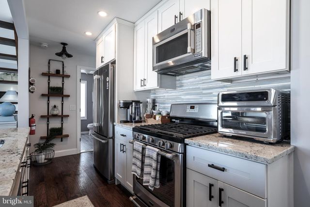 140 MATILDA DR, Manahawkin, NJ 08050