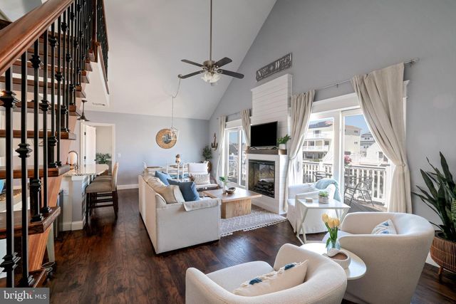 140 MATILDA DR, Manahawkin, NJ 08050