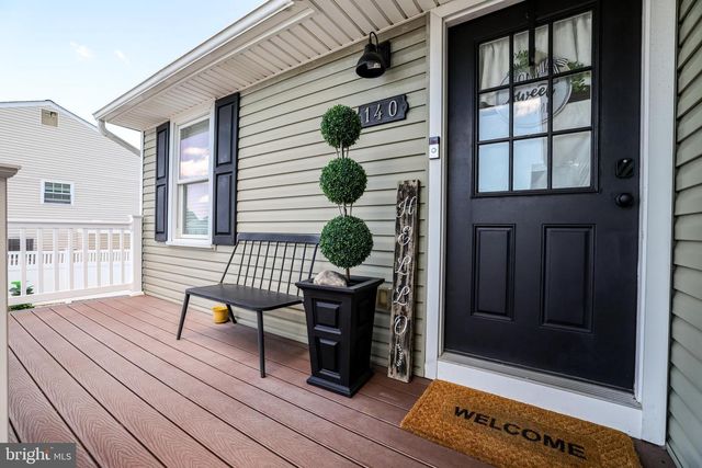 140 MATILDA DR, Manahawkin, NJ 08050