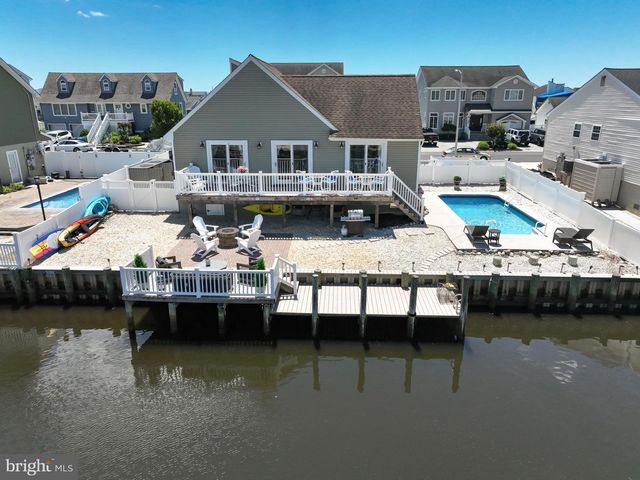 140 MATILDA DR, Manahawkin, NJ 08050