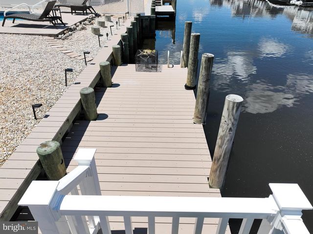 140 MATILDA DR, Manahawkin, NJ 08050