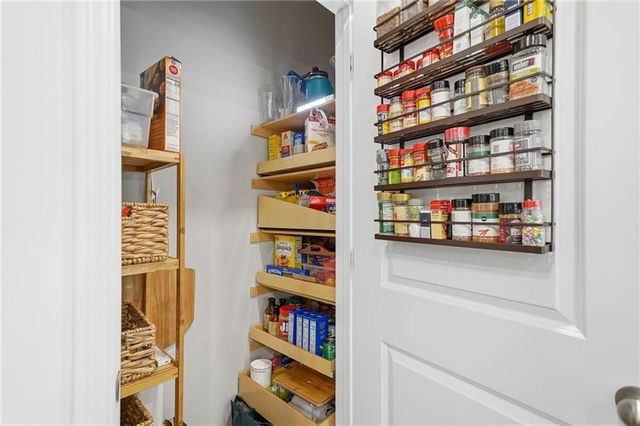 707 Evergreen Lane, Canton, GA 30114