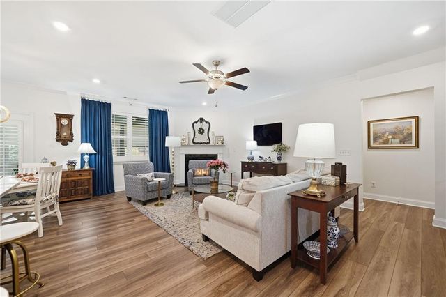 707 Evergreen Lane, Canton, GA 30114