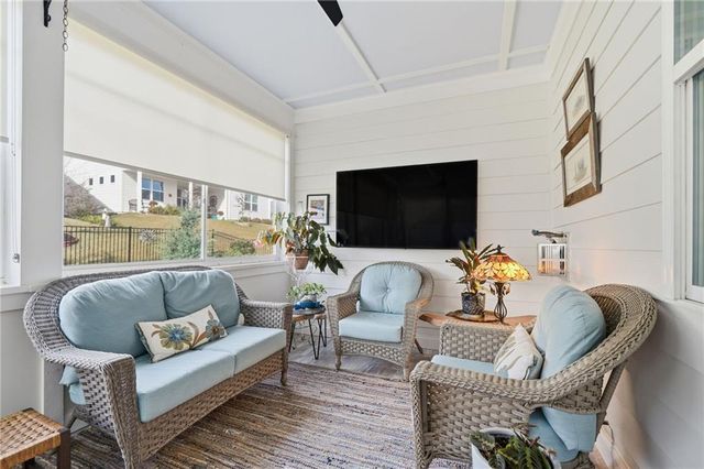 707 Evergreen Lane, Canton, GA 30114