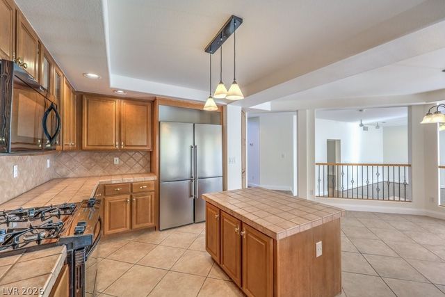 9589 Ancala Hollow Court, Las Vegas, NV 89148