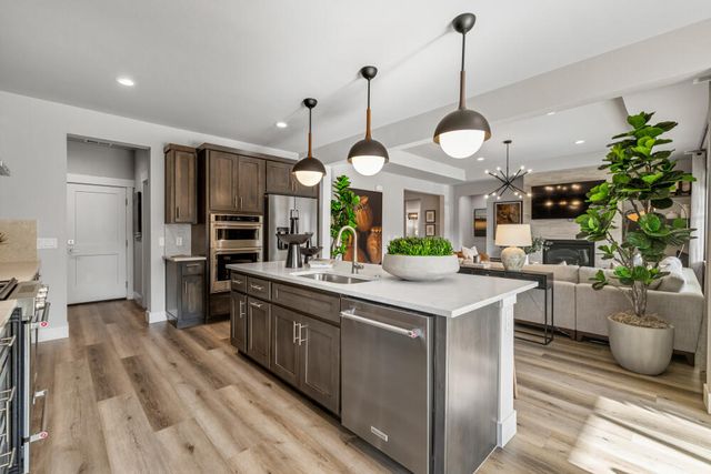 5730 Engleman Spruce Way, Klamath Falls, OR 97601