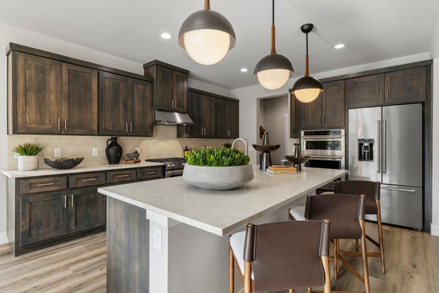 5730 Engleman Spruce Way, Klamath Falls, OR 97601