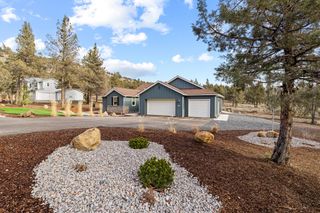 5730 Engleman Spruce Way, Klamath Falls, OR 97601
