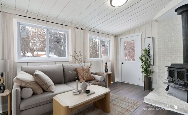 1007 Oeffling Drive, Mchenry, IL 60051