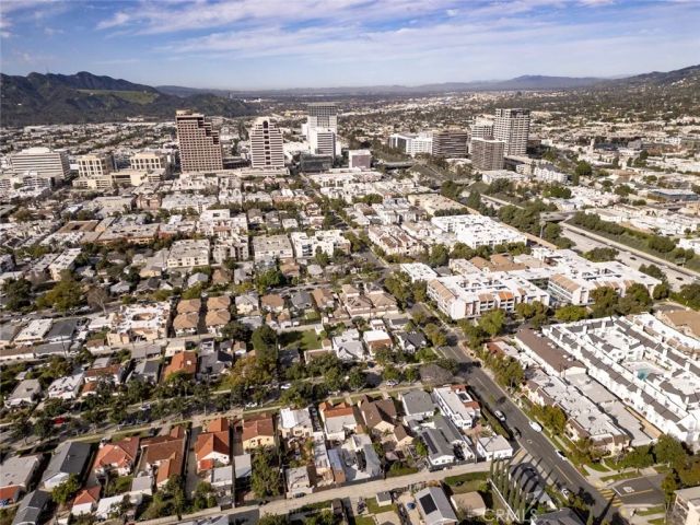 520 N Howard Street, Glendale, CA 91206