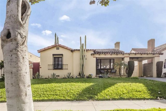 520 N Howard Street, Glendale, CA 91206