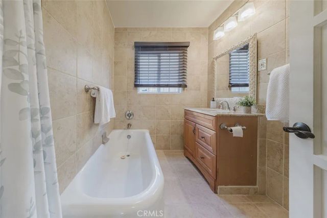 520 N Howard Street, Glendale, CA 91206