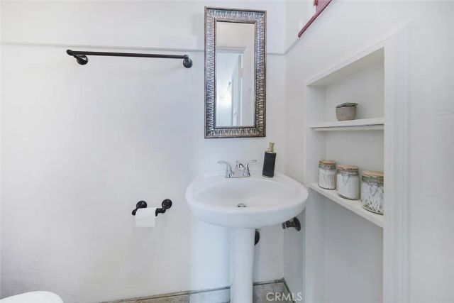 520 N Howard Street, Glendale, CA 91206