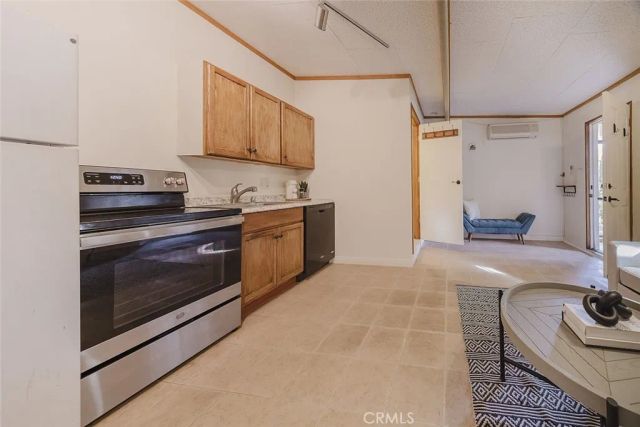 520 N Howard Street, Glendale, CA 91206