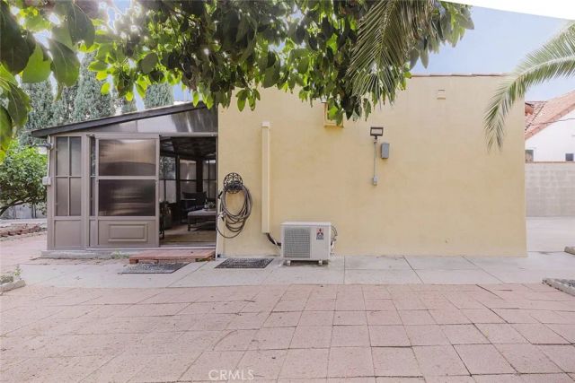 520 N Howard Street, Glendale, CA 91206