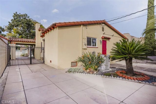 520 N Howard Street, Glendale, CA 91206