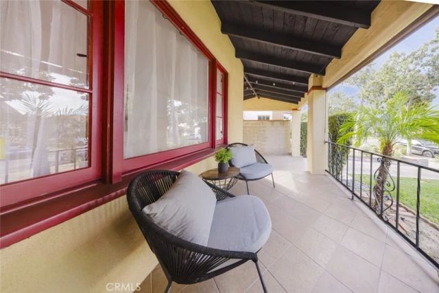 520 N Howard Street, Glendale, CA 91206