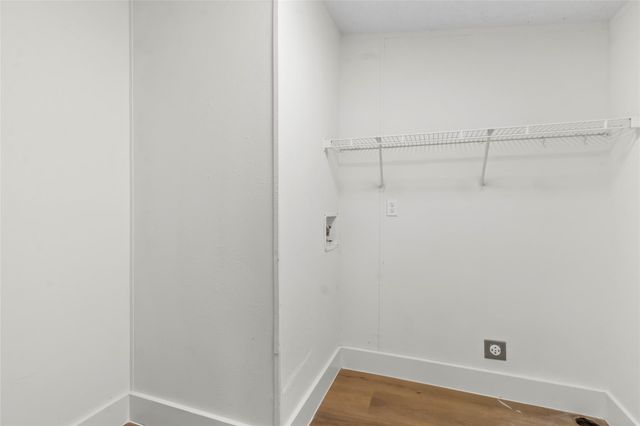 13488 Enchanted Cove, Willis, TX 77318