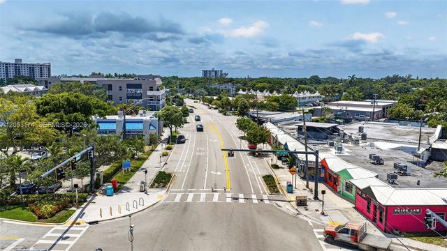 2300 NE 6th Avenue 201, Wilton Manors, FL 33305