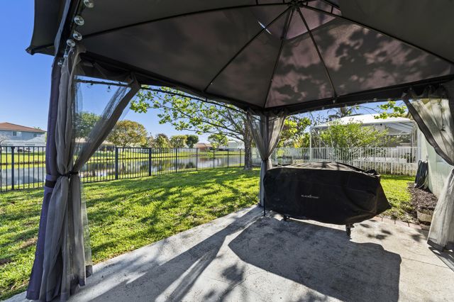 1899 Newport Isles Boulevard, Port St. Lucie, Port St Lucie, FL 34953