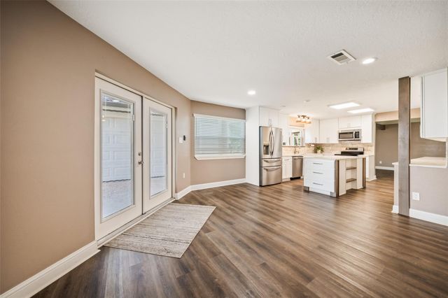 3019 Ramblewood Road, Montgomery, TX 77356