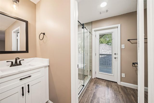 3019 Ramblewood Road, Montgomery, TX 77356