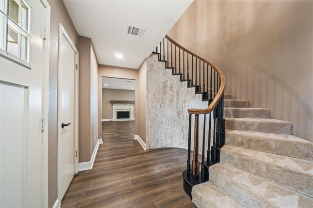 3019 Ramblewood Road, Montgomery, TX 77356