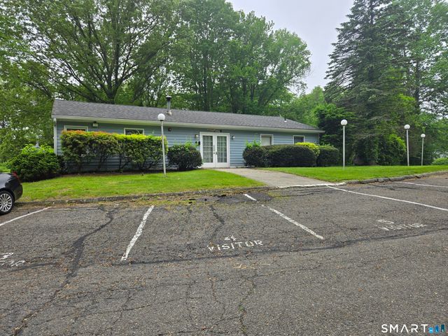 86 Hidden Knolls Circle 86, Monroe, CT 06468