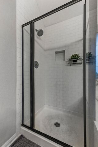 6925 AUCKLAND DR, Austin, TX 78749