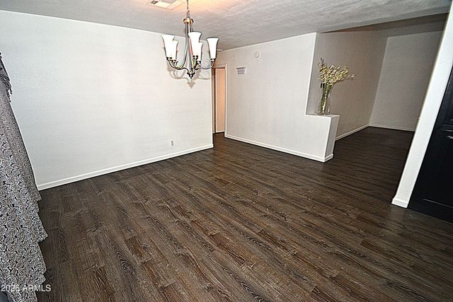 7213 W TUCKEY Lane, Glendale, AZ 85303