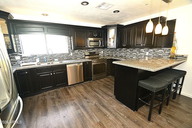 7213 W TUCKEY Lane, Glendale, AZ 85303