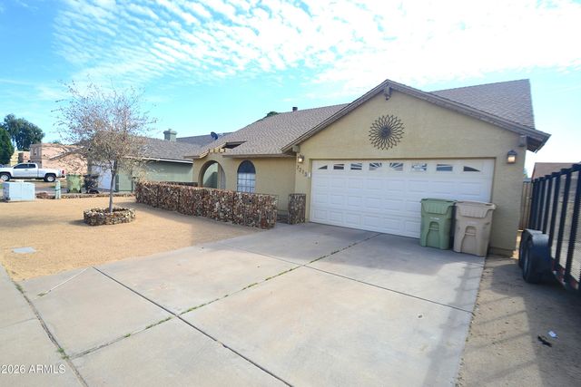 7213 W TUCKEY Lane, Glendale, AZ 85303