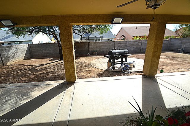 7213 W TUCKEY Lane, Glendale, AZ 85303