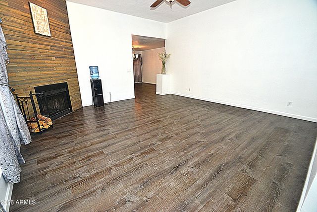 7213 W TUCKEY Lane, Glendale, AZ 85303