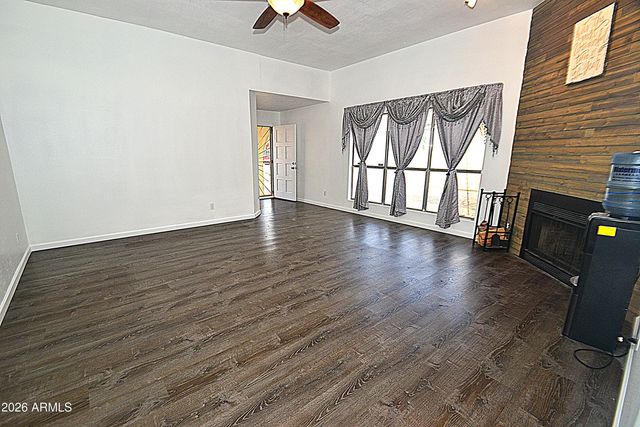 7213 W TUCKEY Lane, Glendale, AZ 85303