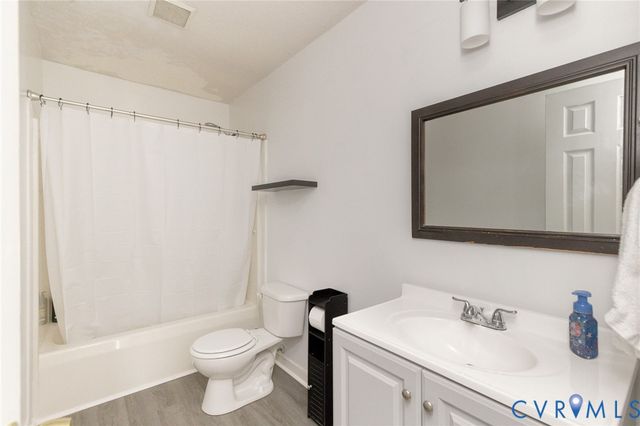 3324 Appleford Dr, Chesterfield, VA 23831