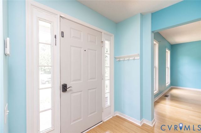 3324 Appleford Dr, Chesterfield, VA 23831