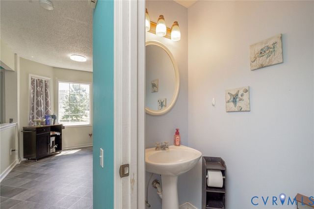 3324 Appleford Dr, Chesterfield, VA 23831
