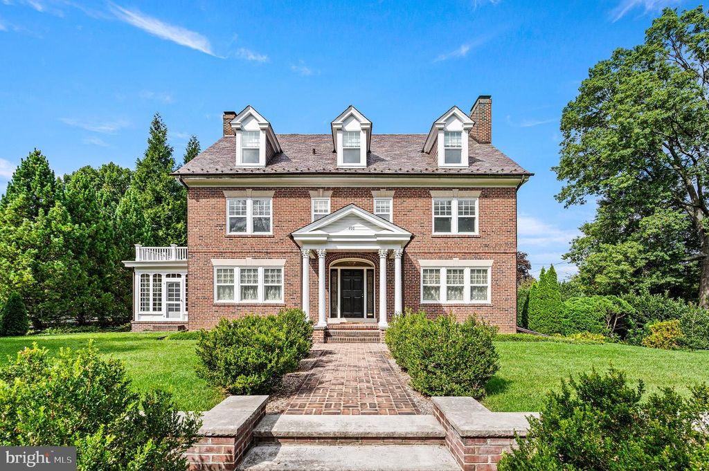 400 S CHESTER RD, SWARTHMORE, PA 19081 — exterior