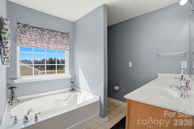 5016 Hildreth Court, Concord, NC 28025