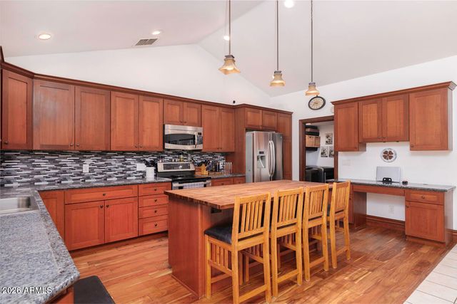 19659 N 8TH Place, Phoenix, AZ 85024