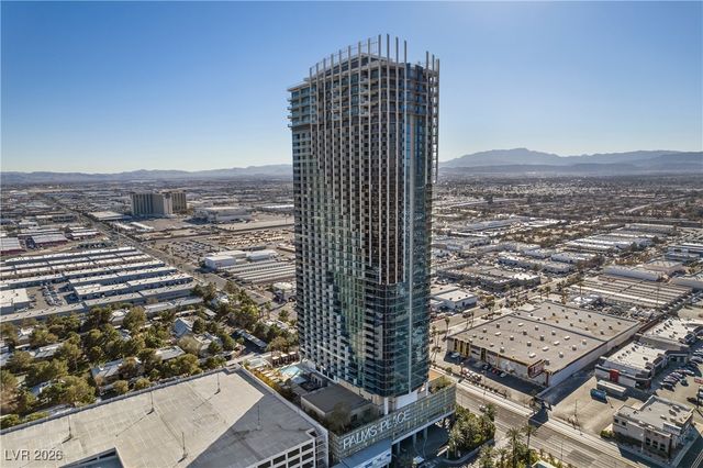 4381 FLAMINGO Road 21302, Las Vegas, NV 89103