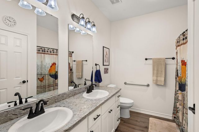 309 Stevens St, Gilmer, TX 75645