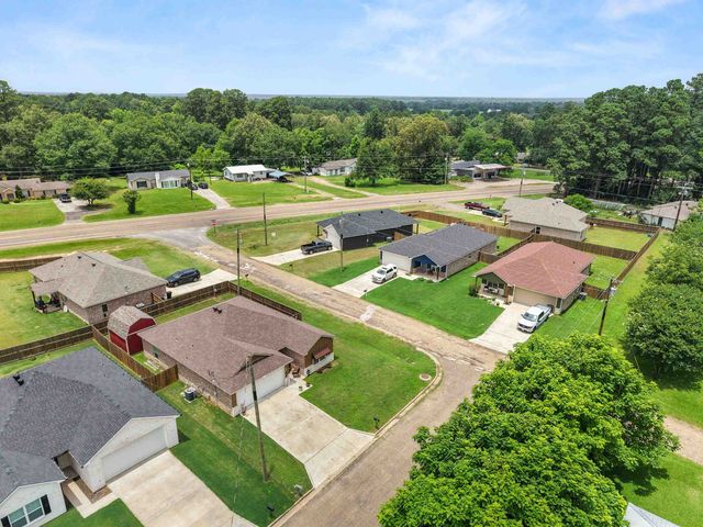 309 Stevens St, Gilmer, TX 75645