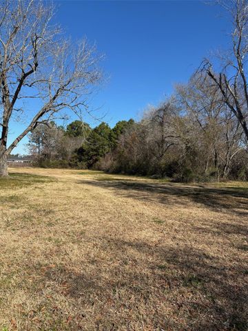 3015 Massey Tompkins Road, Baytown, TX 77521