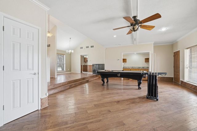 2549 Woodlake Drive, Abilene, TX 79606