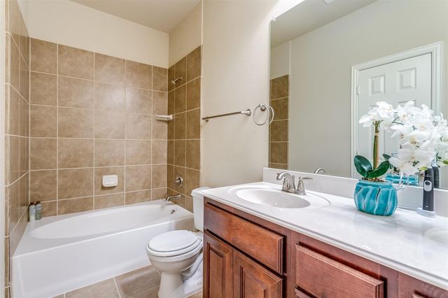 3649 Vienna Street, Irving, TX 75038