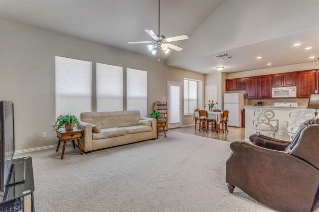 3649 Vienna Street, Irving, TX 75038